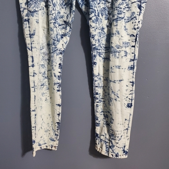 Lucy Diamonds Womens Jean Jeggings Acid Wash Distressed Size 18 - Picture 3 of 8